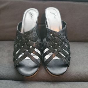 Black 3" Wedge Slides